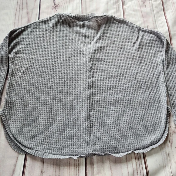 Urban Outfitters Out From Under Jojo Oversized Waffle Knit Gray Thermal Size XS - Picture 6 of 11